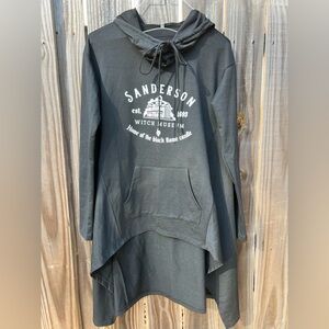 NWOT WOMEN’S HOCUS POCUS HOODIE.